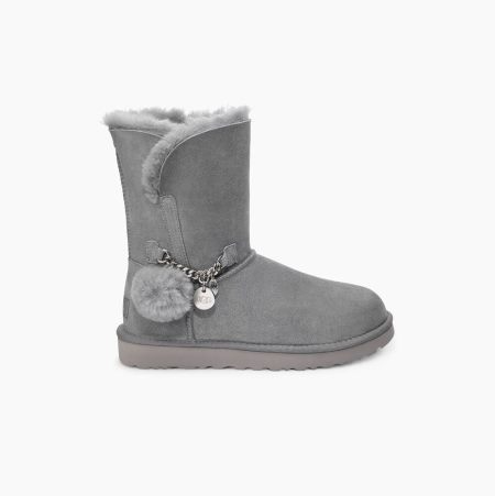 UGG Classic Short Charm - Boots Dame - Grå (NO-V138)